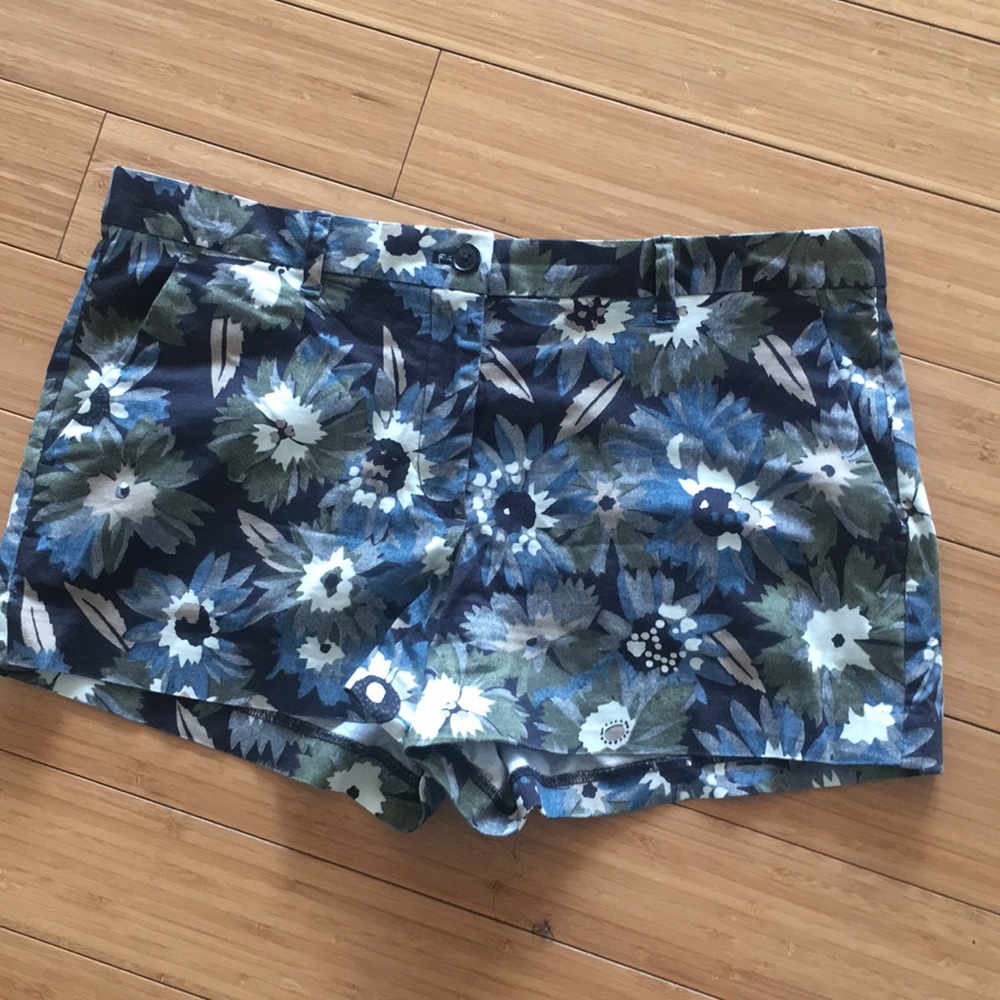 Gap floral print tailored shorts